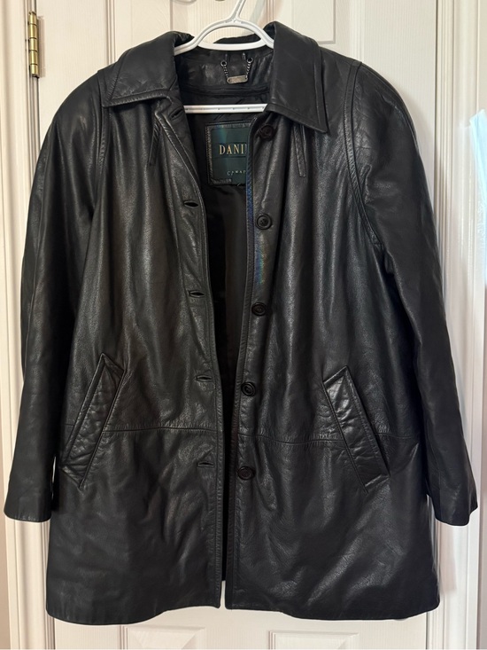 Danier Other - Danier Leather Jacket